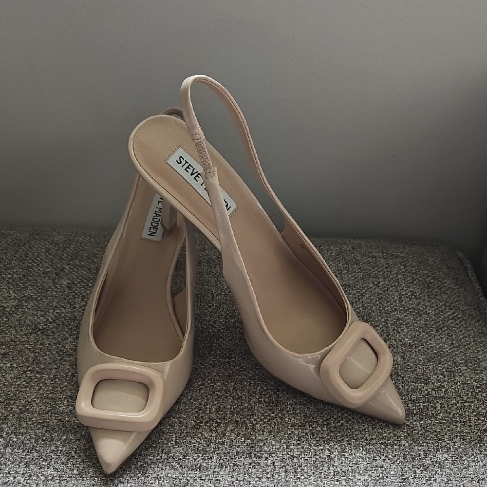Steve Madden Beige Slingback Heels